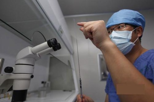 没有月经来能单身做试管婴儿吗？附试管助孕费用